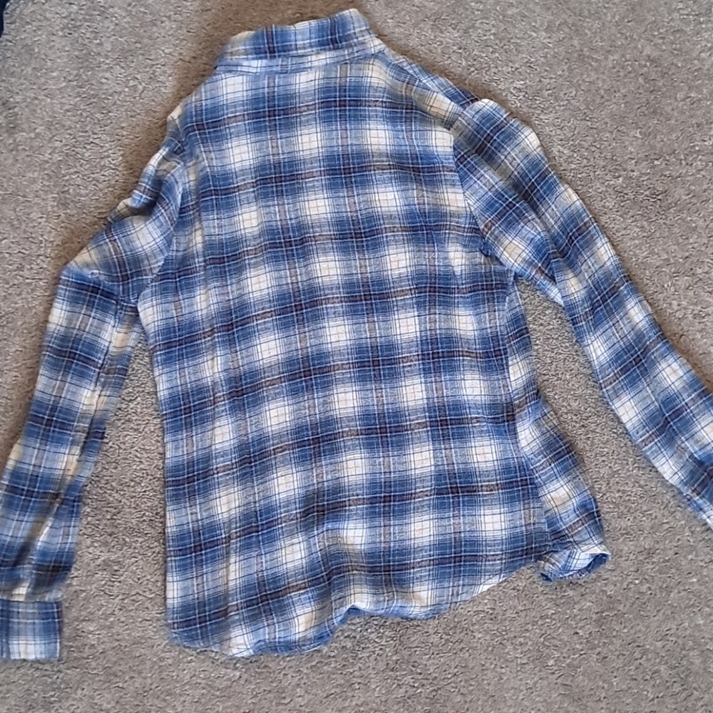 Flannel button up - Picture 3 of 3